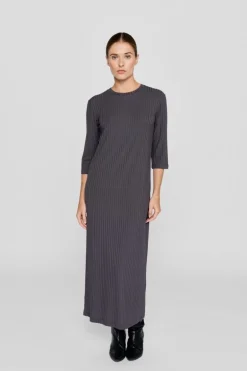 Base Dress Onyx<RESIDUS Best