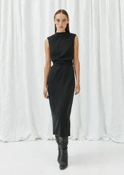 Saskia Midimekko Musta<August Outlet