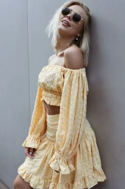 Serena Mini Skirt Yellow<ANGELL Clearance