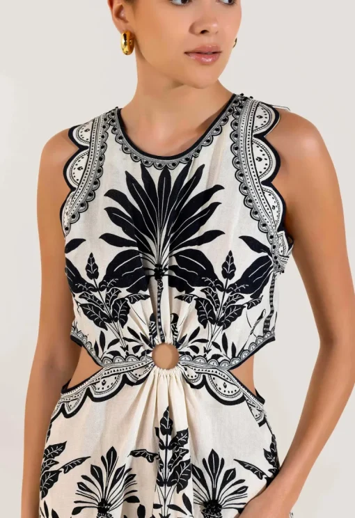 Setayesh Mekko<Scarlett Poppies New