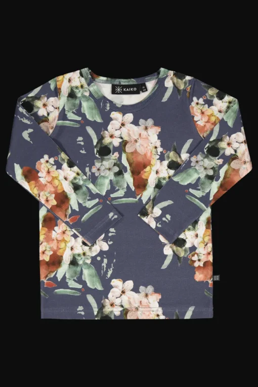 Sininen kukka t-paita LS<KAIKO Store