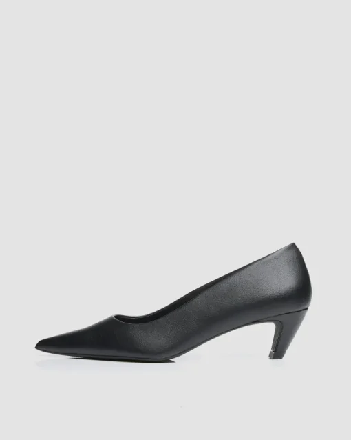 Siren Kitten Heels Vegea Grape Leather Black<BOHEMA Hot