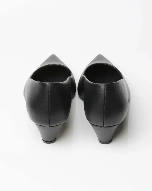 Siren Kitten Heels Vegea Grape Leather Black<BOHEMA Hot