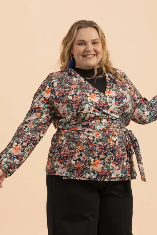 Soft Wrap Blouse Blooming Forest<KAIKO Hot