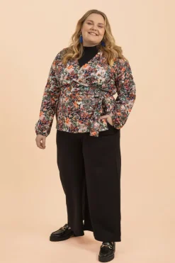 Soft Wrap Blouse Blooming Forest<KAIKO Hot