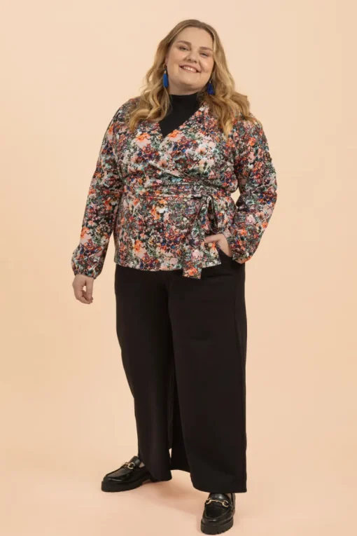 Soft Wrap Blouse Blooming Forest<KAIKO Hot
