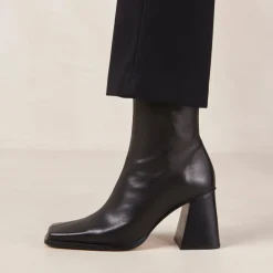 South Leather Ankle Boots Black<ALOHAS Flash Sale