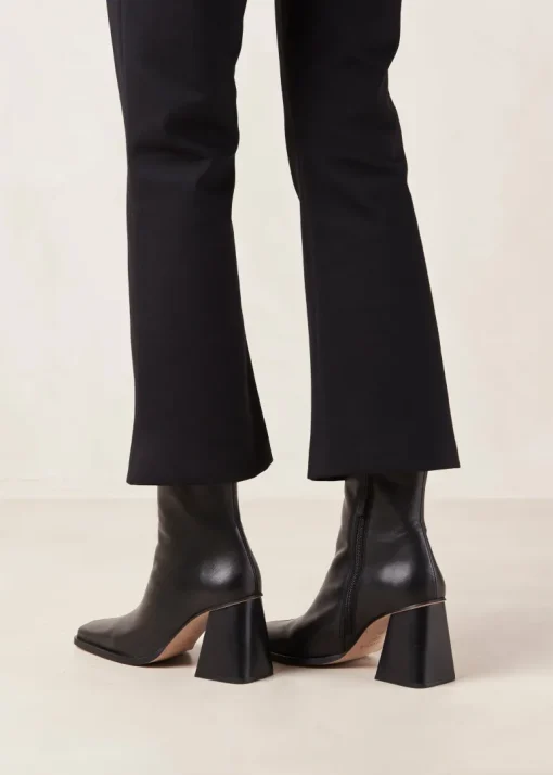South Leather Ankle Boots Black<ALOHAS Flash Sale