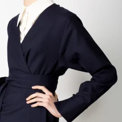 Wrap dress in navy<Studio Heijne Sale