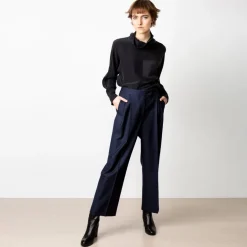 Swipe Cropped Wool Pants in Navy<Studio Heijne Cheap