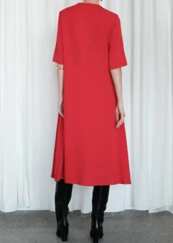 Taylor -mekko punainen<August Cheap