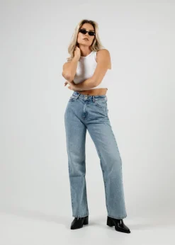 The Billie Jeans Medium Light Blue<GUAJA. Best Sale