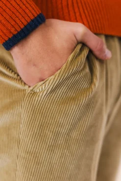 The Dacian Corduroy Trousers Champagne Beige<De IONESCU Cheap