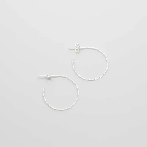 Tiny Twisted Korvarengas setti<fejn jewelry Store