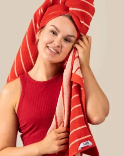 Bath Towel 70x140cm Red<Toive Clearance