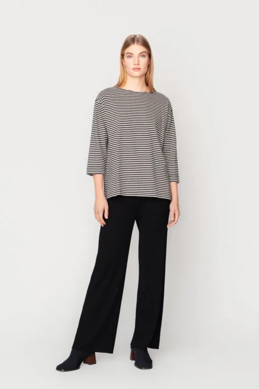 Ulpukka Top Musta Ja Beige<FALLA FINLAND New