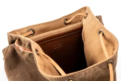 Waxed Cotton Backpack Brown<THE DUST COMPANY Shop
