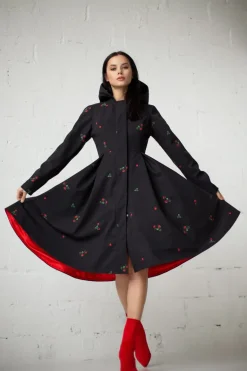 Wild Strawberry Sadetakki Musta<RainSisters Online