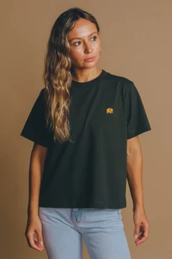 Women's Organic Essential T-Shirt Scarab Green<Trendsplant Outlet