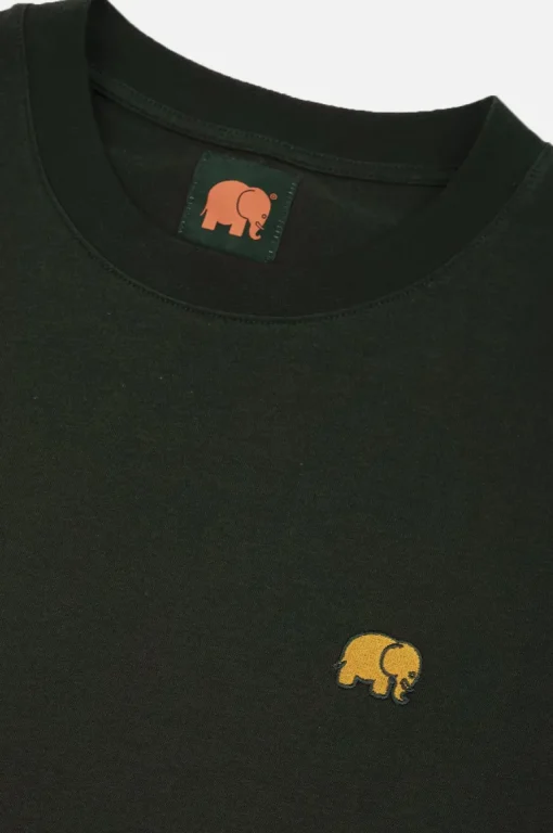 Women's Organic Essential T-Shirt Scarab Green<Trendsplant Outlet