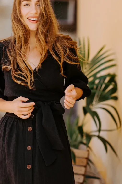 Wrap Blouse Musta<KAIKO Outlet